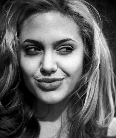 Angelina Jolie photo 255