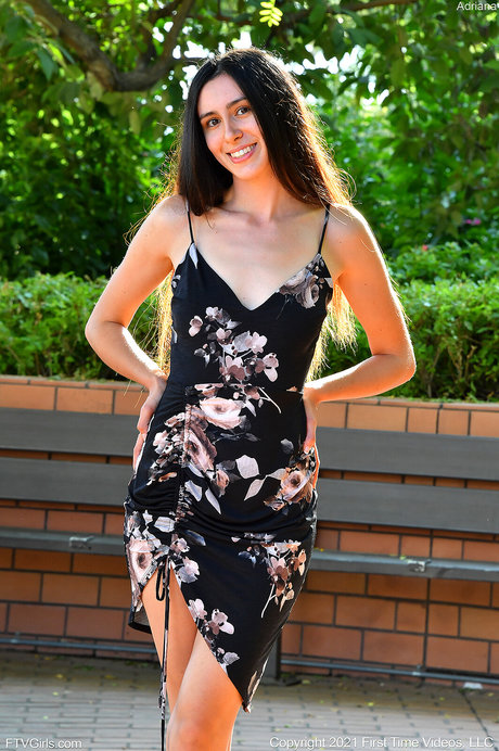 Angelina Lati photo 32