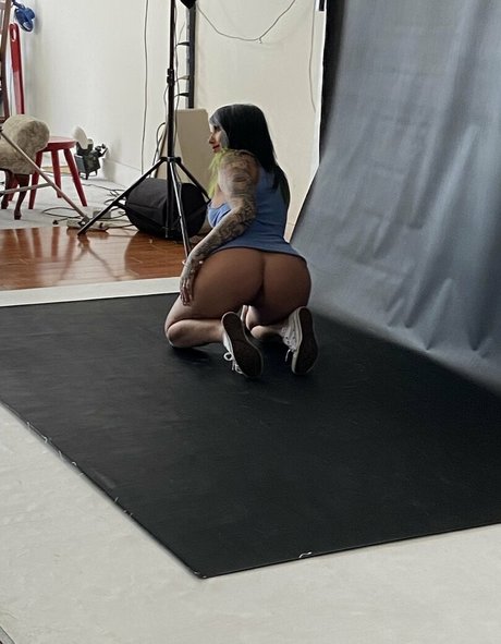 Angelvicious photo 83