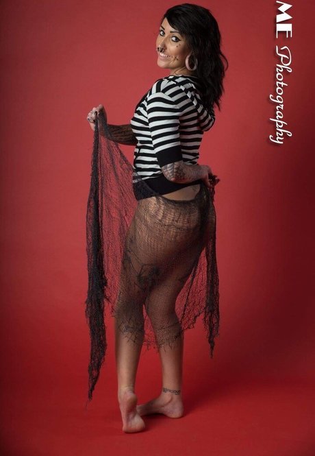 Angelvicious photo 101