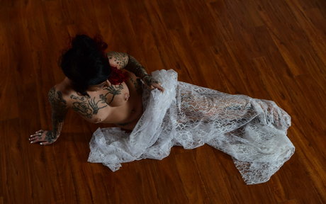 Angelvicious photo 218