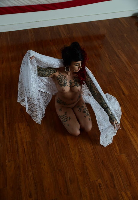 Angelvicious photo 231