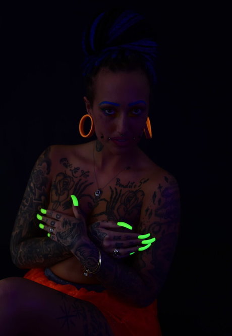 Angelvicious photo 302