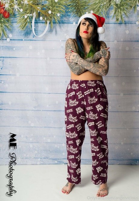 Angelvicious photo 401