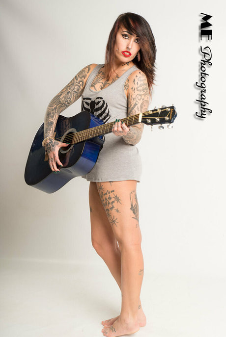 Angelvicious photo 437