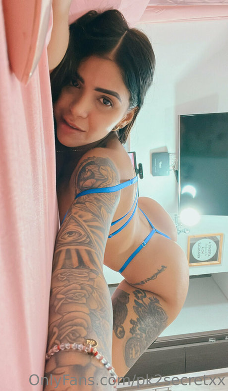 Angie Henao photo 36