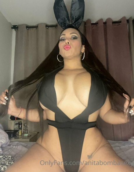 Anitabombasexy photo 63