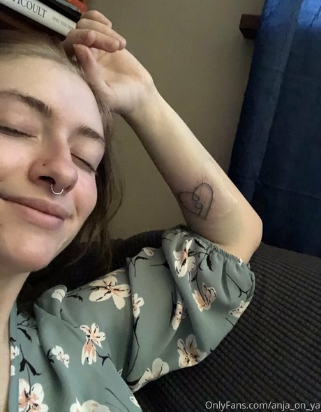 Anja_on_ya photo 65