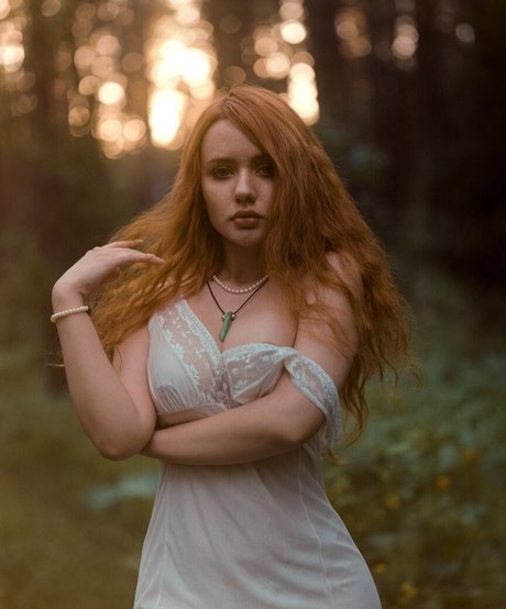 Anna Aifert photo 173
