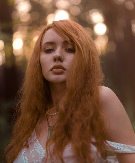 Anna Aifert photo 174