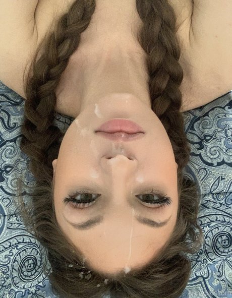 Anna Blossom photo 2