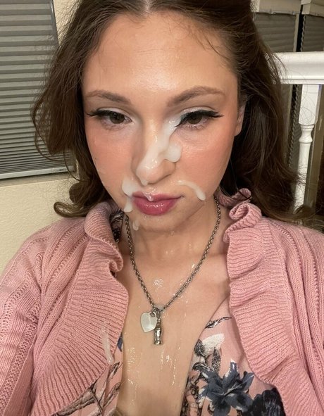 Anna Blossom photo 34