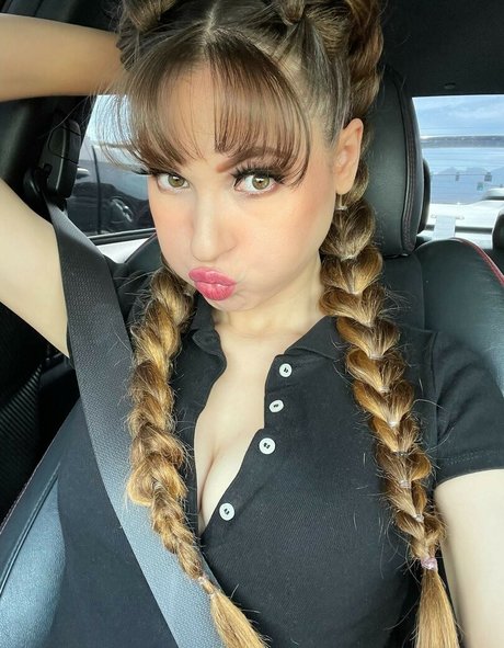 Anna Blossom photo 109