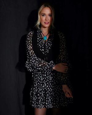 Anna Camp photo 43