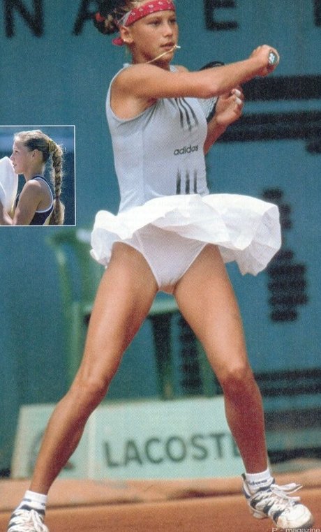 Anna Kournikova photo 5