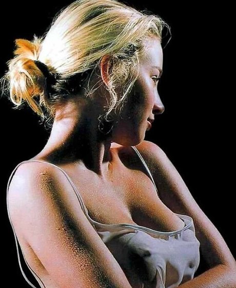 Anna Kournikova photo 9