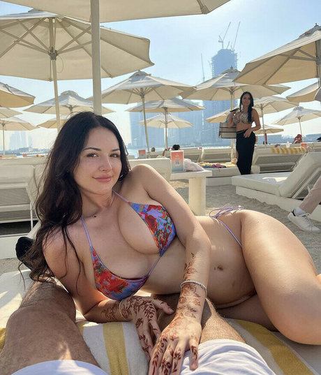 Anna Paul photo 41