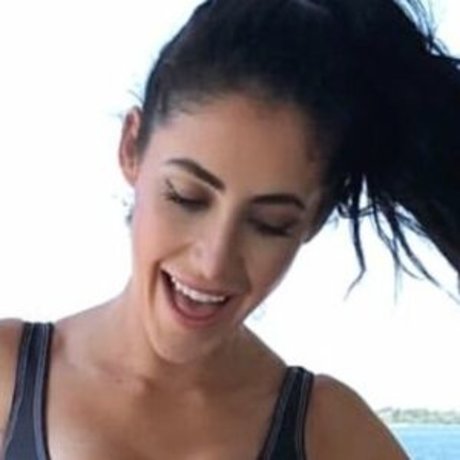 Anna Paulina Luna photo 12