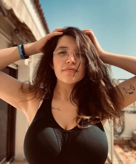 Anna Romero photo 11