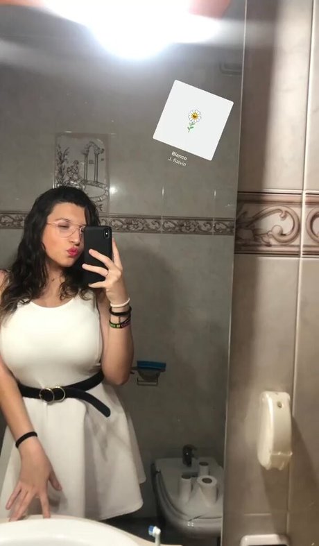 Anna Romero photo 59