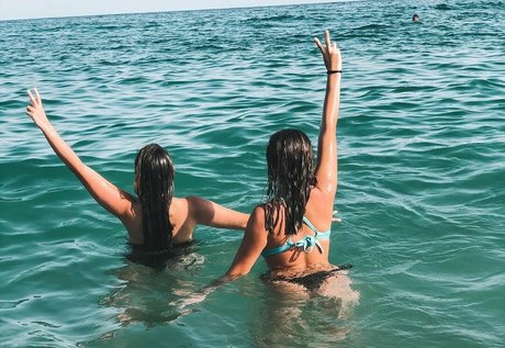 Anna Romero photo 68