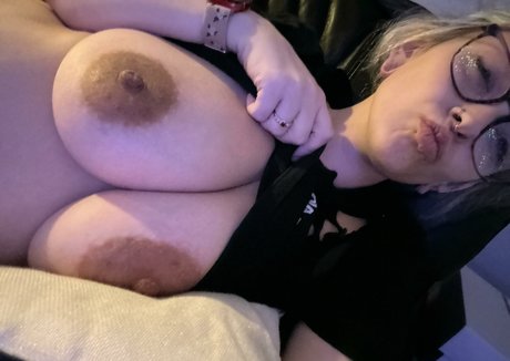 Anna Savage photo 82