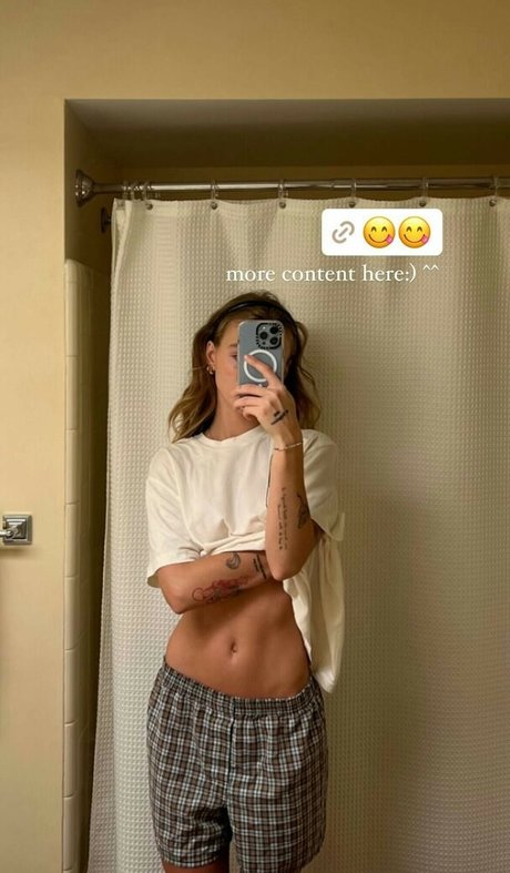 Anna Shumate photo 25