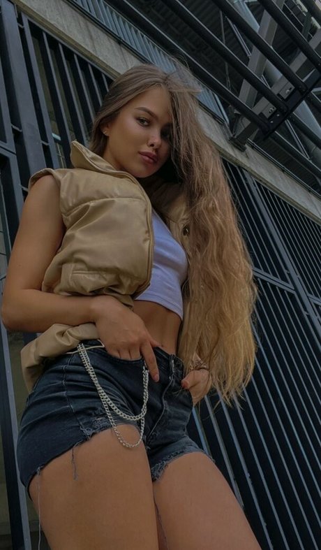 Anna Skoryna photo 7
