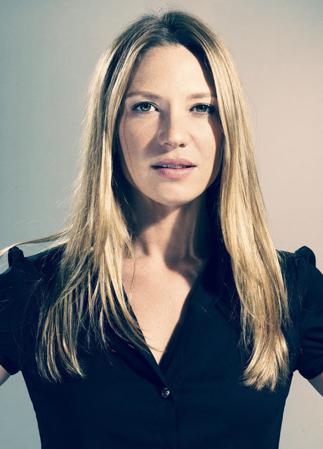 Anna Torv photo 12