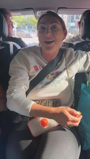 Anna Williamson photo 16