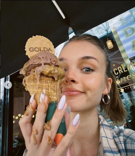 Anna Zak photo 5