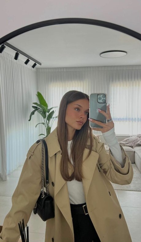 Anna Zak photo 37