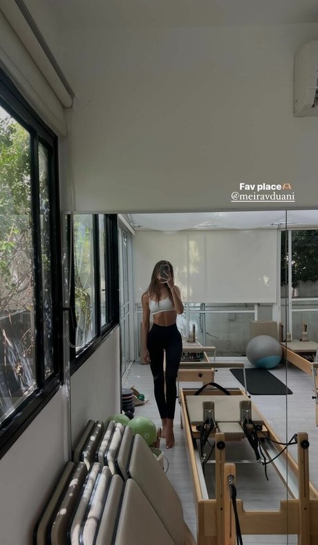 Anna Zak photo 112