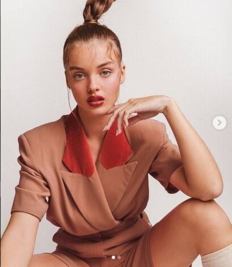 Anna Zak photo 292