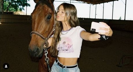 Anna Zak photo 319
