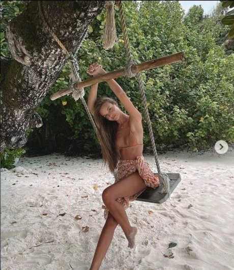 Anna Zak photo 367