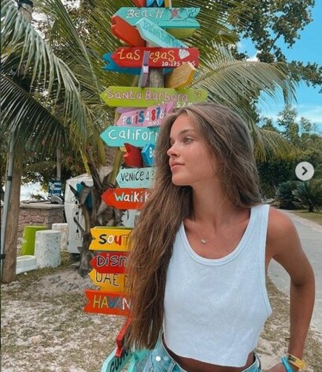 Anna Zak photo 375