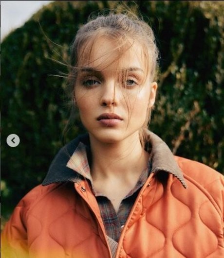 Anna Zak photo 392