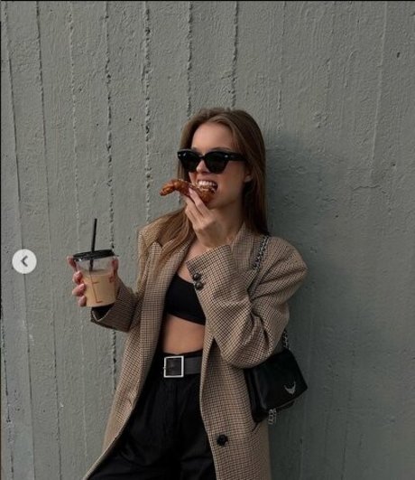 Anna Zak photo 402