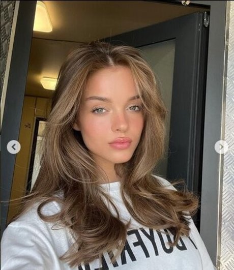 Anna Zak photo 685