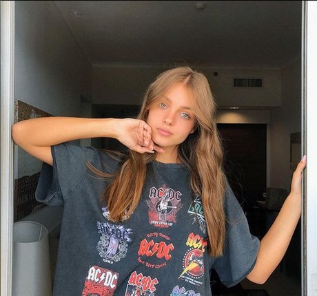 Anna Zak photo 870