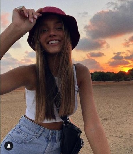 Anna Zak photo 873