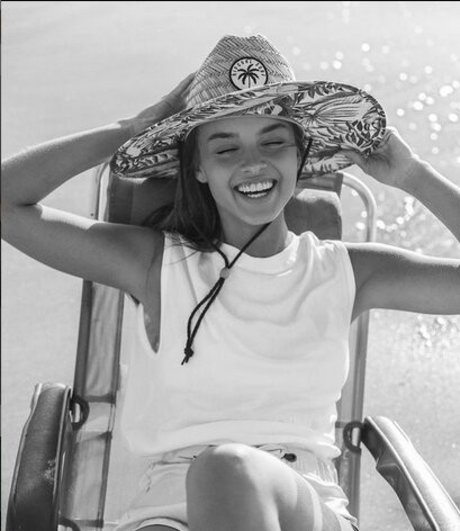 Anna Zak photo 875