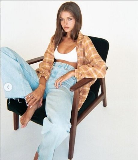 Anna Zak photo 897