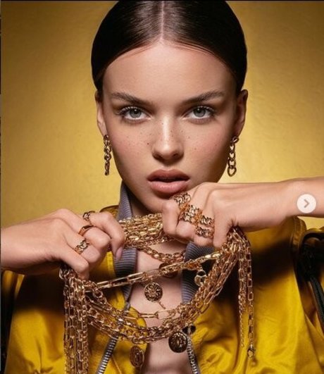 Anna Zak photo 903
