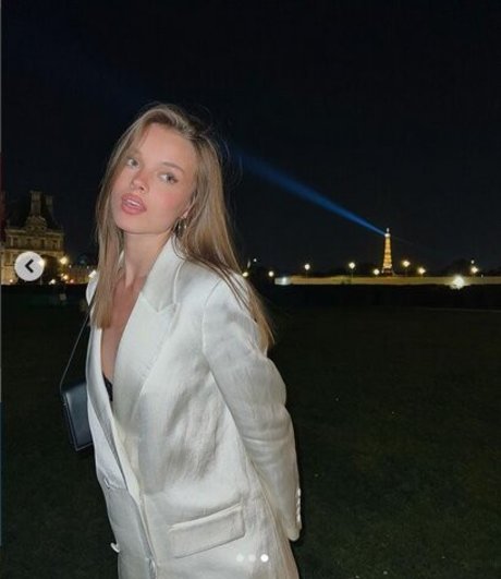 Anna Zak photo 915