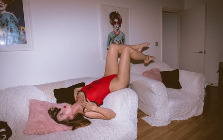 Anna Zapala photo 521