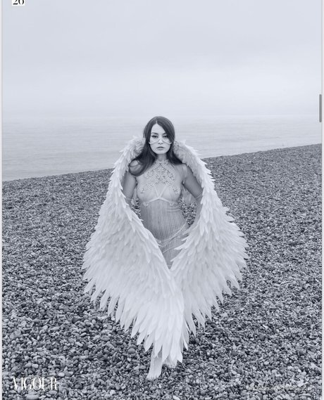 Anna Zapala photo 715