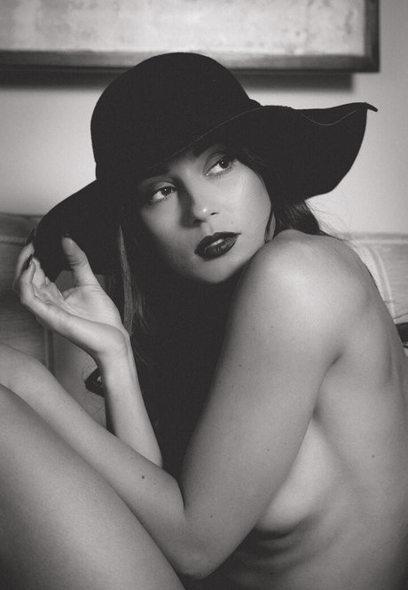 Anna Zapala photo 893
