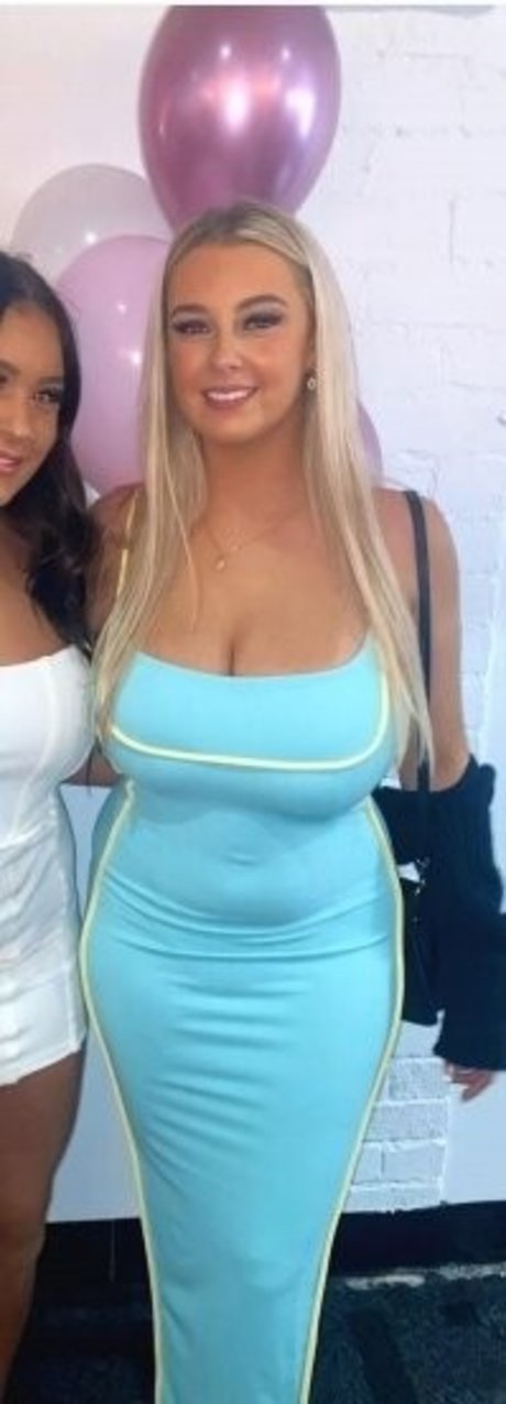 Annaliese Foster photo 3